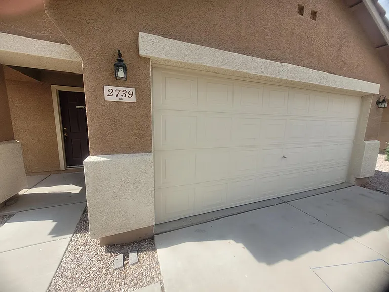 2739 W Silver Creek Ln — Photo 6