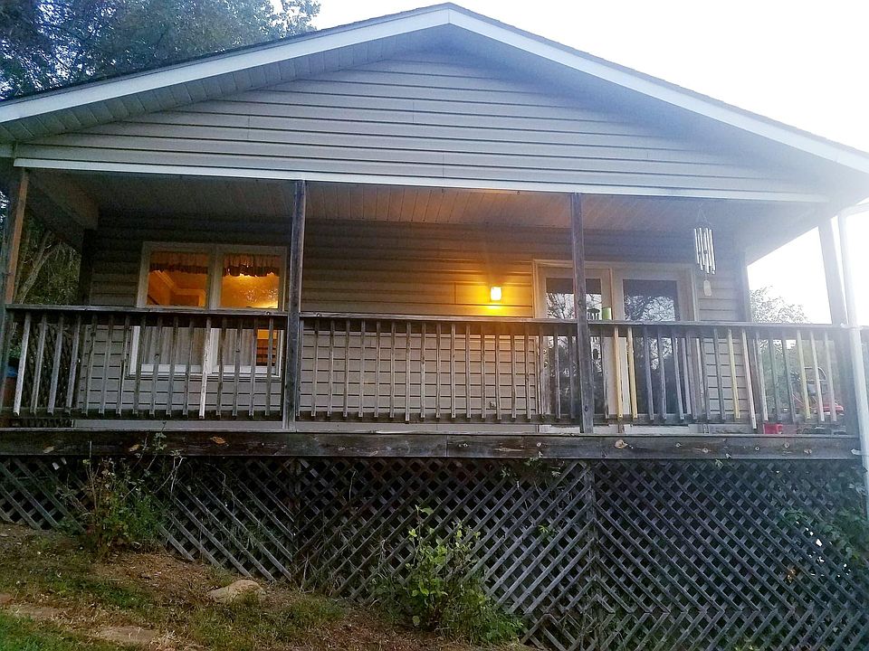 1st image of 1367 King David Dr