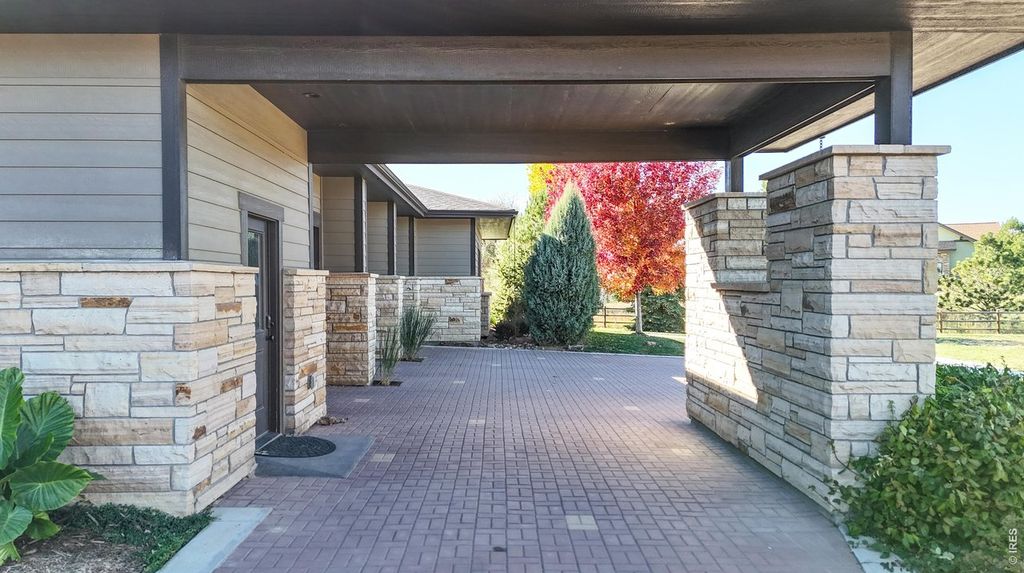 753 Glenn Ridge Dr