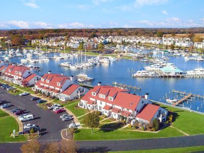 22 Queen Victoria Way #22, Chester, MD, 21619