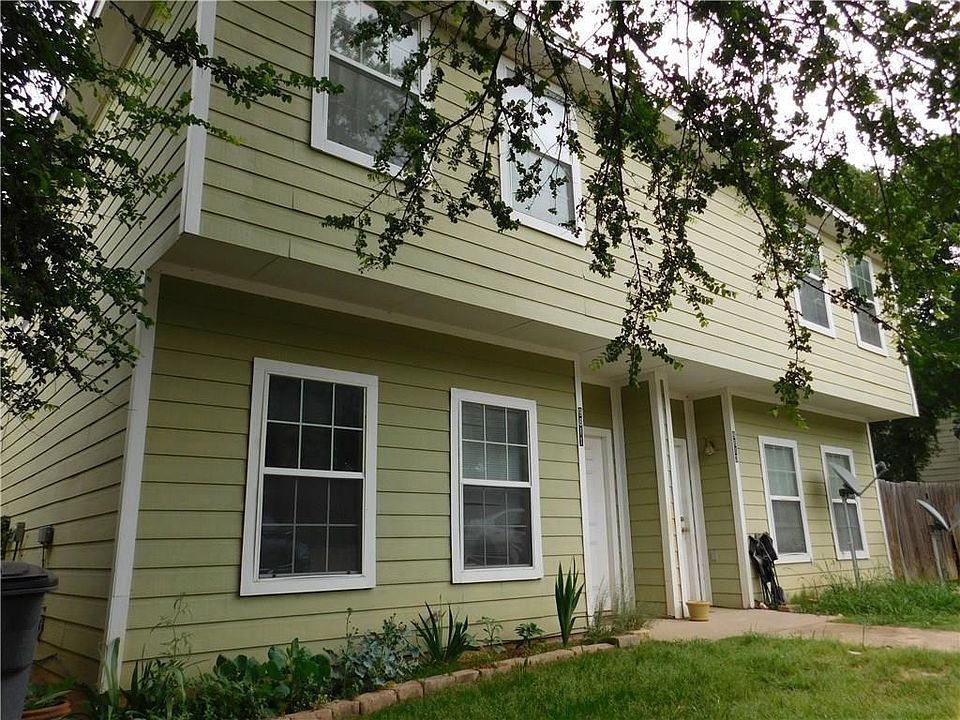1st image of 9803 Sycamore Dr