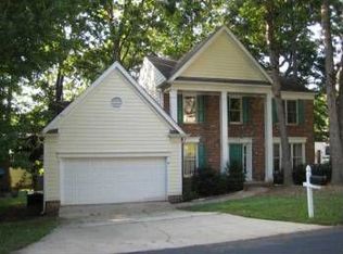 1404 Bridgeport Dr, Raleigh, NC 27615