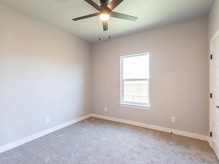 7701 Sawdust Trl — Photo 24