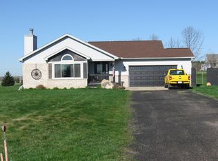 7607 Oneida Rd, Grand Ledge, MI 48837