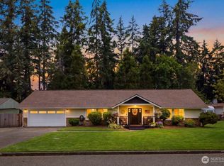 6106 Hillcrest Dr SW, Lakewood, WA 98499