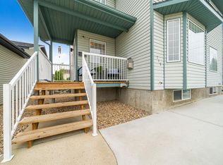719 W Sprague Way SE, Medicine Hat, AB T1B4P9