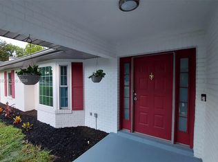 12 Linder Cir, Homosassa, FL 34446