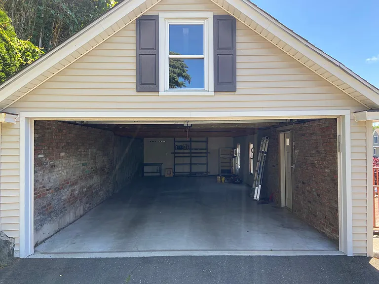 41 Le Grande Ave — Photo 21