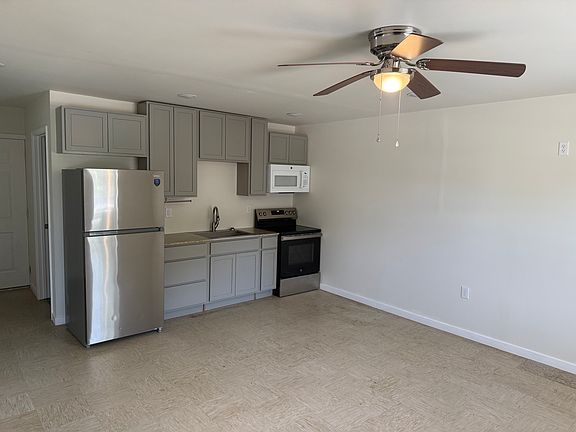 2nd image of 103 N 5th St