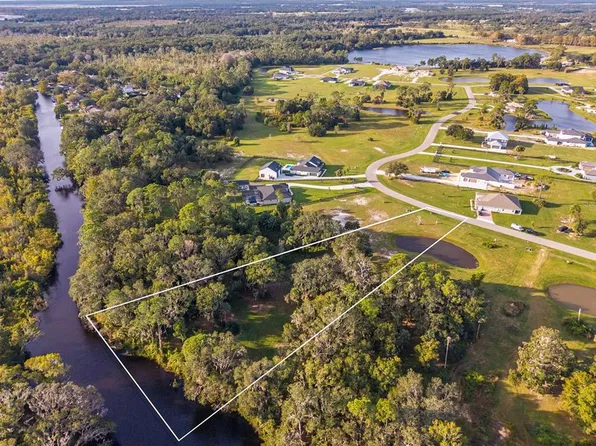 3654 Hidden River Ln #42, Tavares, FL 32778