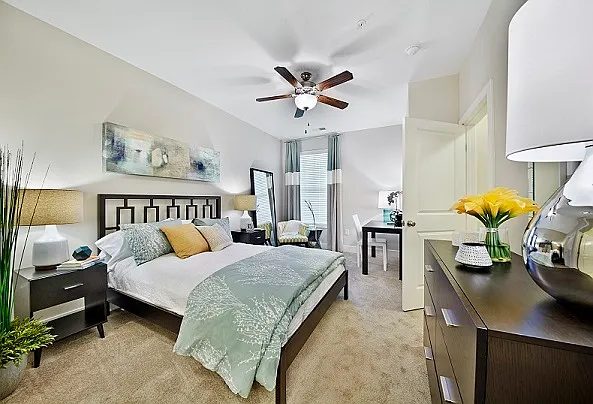Addison Ridge Apartments — Photo 73