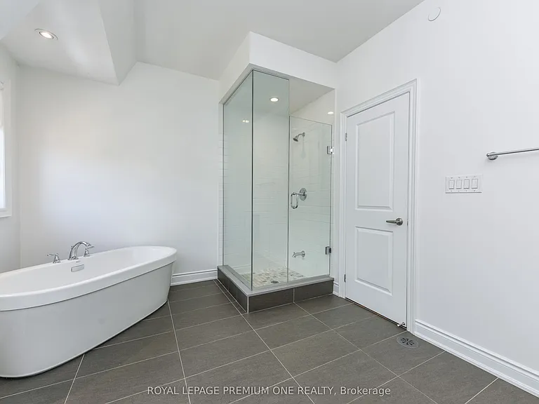19 Salvador Allende Ct — Photo 15