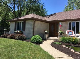 32 Round Hill Ct, Danville, IN 46122