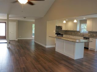 27314 Farmcreek Dr, Huffman, TX 77336