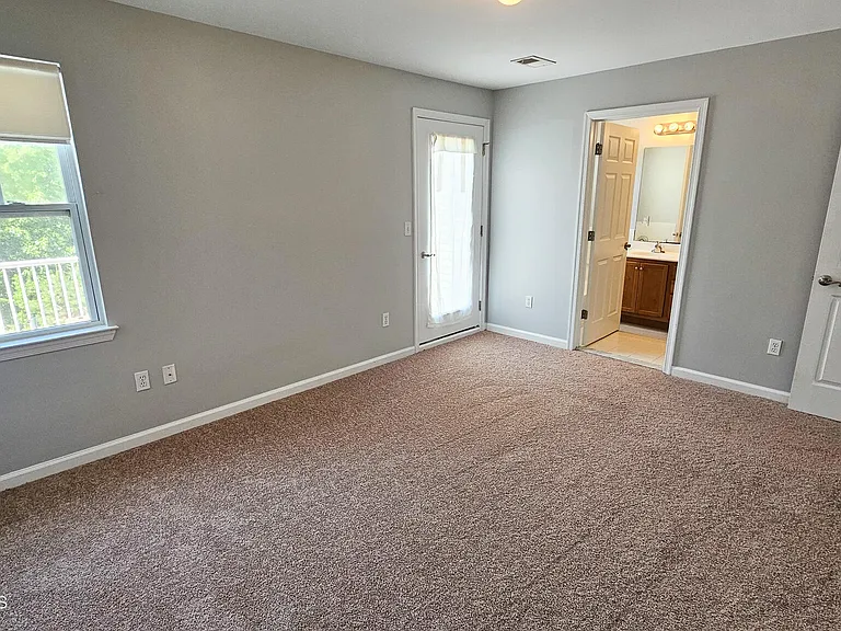 380 Radio Rd #A3 — Photo 34