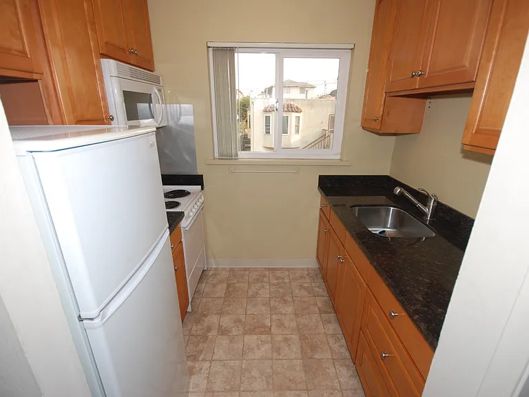 140 San Marco Av. — Photo 7