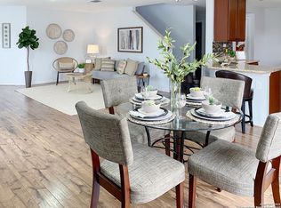 300 Mystic Topaz, Universal City, TX 78148