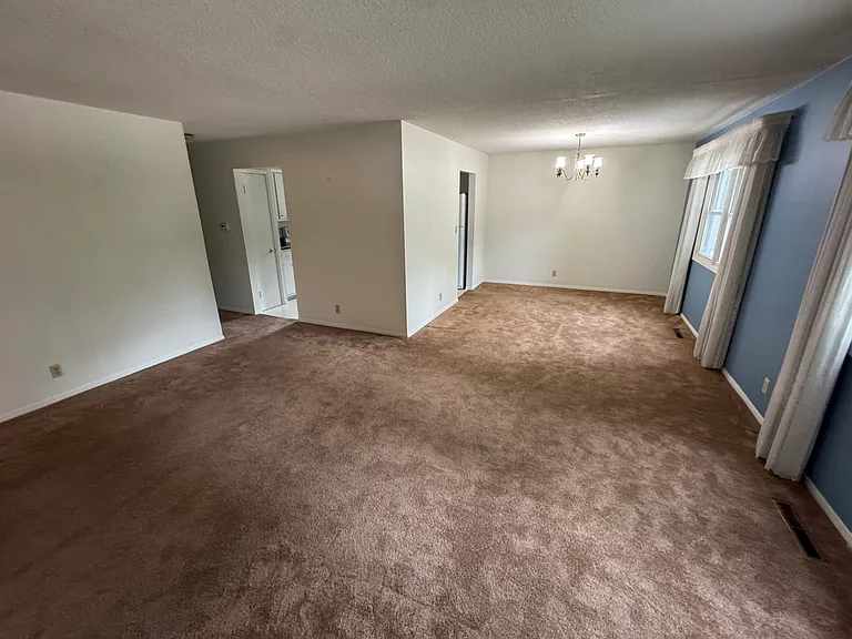 4219 E Ave — Photo 7
