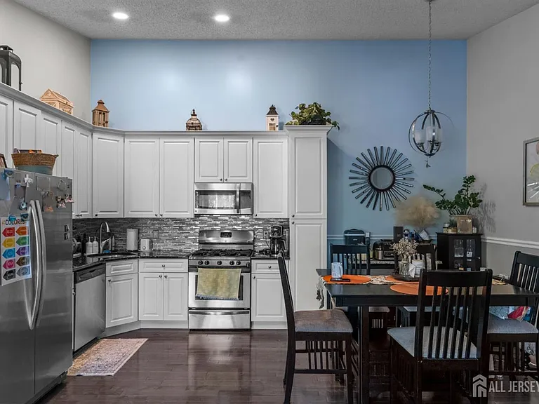 9 Ruby Ct — Photo 6