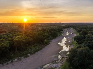 1622 W State Highway 71, Llano, TX 78643