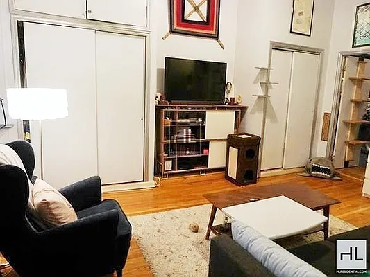 Rented by Highline Residential | media 7