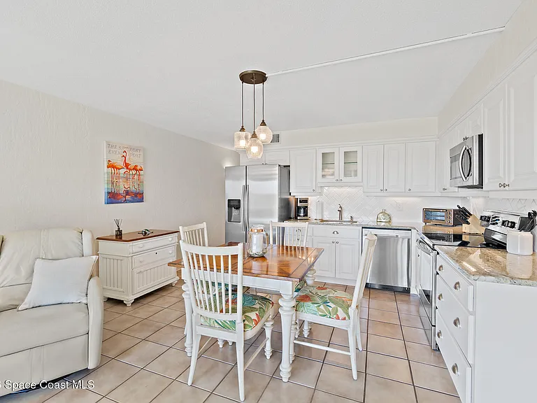 3600 Ocean Beach Blvd #5 — Photo 7