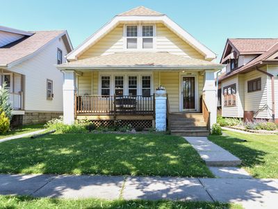 1209 S 74th St, Milwaukee, WI, 53214