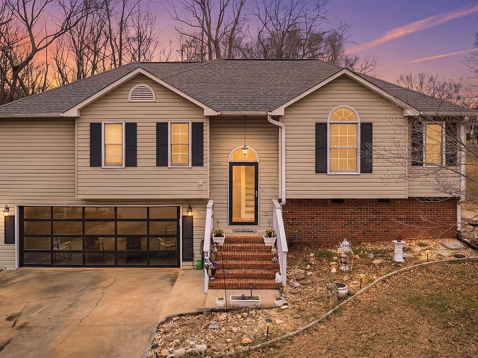 1st image of 308 Fireside Ct