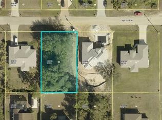 2505 41st St W, Lehigh Acres, FL 33971