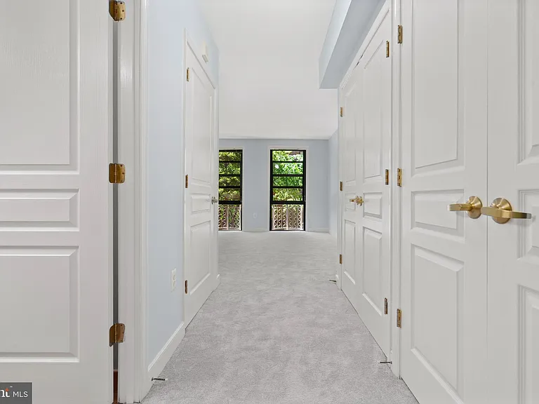 631 D St NW #245 — Photo 27
