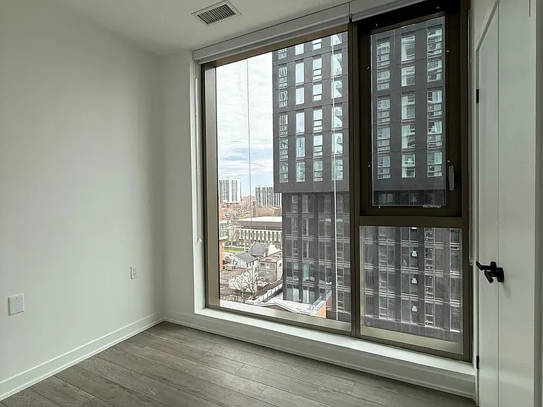 88 Queen St E #703 — Photo 6