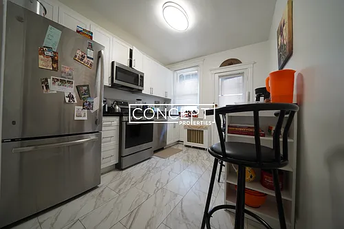 58A Selkirk Rd #12 Photo 1