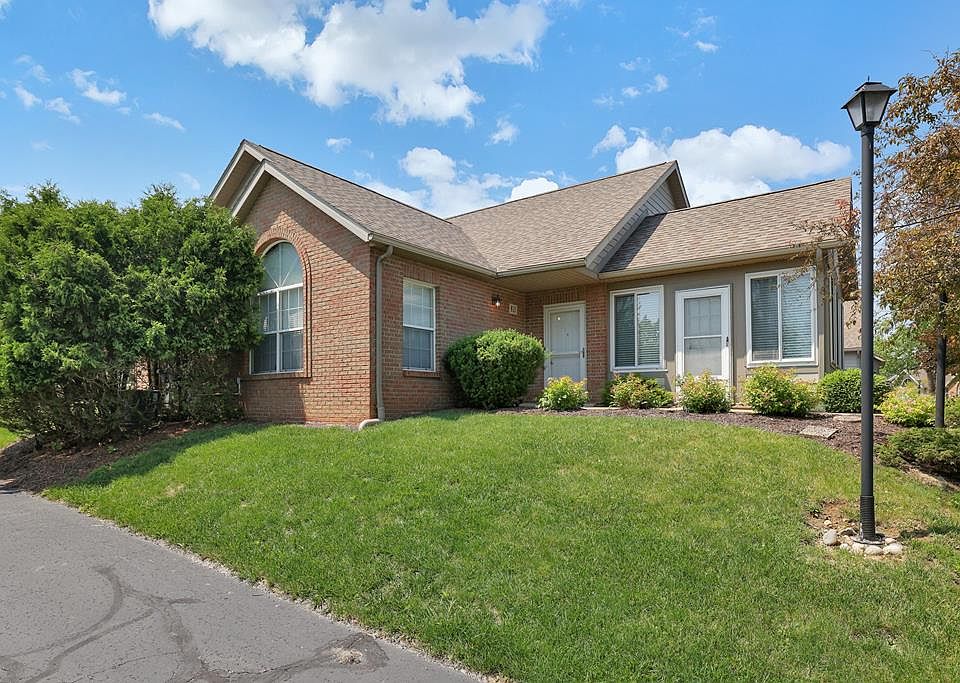 1st image of 810 Whippoorwill Ln