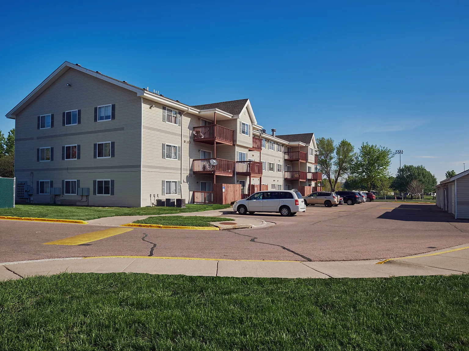 Riverfront Apartments — Photo 3
