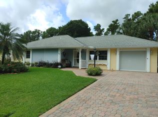 23 Putter Dr, Palm Coast, FL 32164