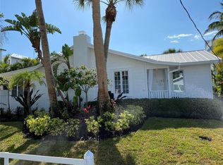 5408 Plaza Des Las Palmas, Sarasota, FL 34242