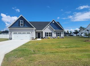 2035 Sharpnose Ct, New Bern, NC 28562