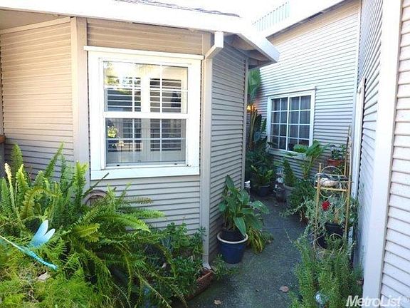4th image of 5833 Morgan Pl