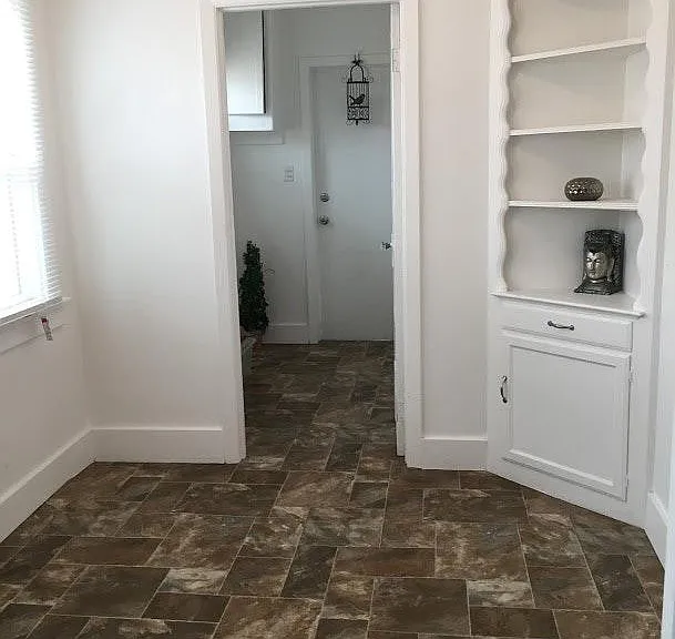 4034 Swift Ave — Photo 6