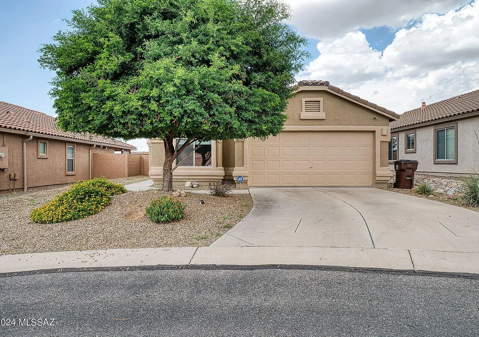 Charming 2BR House in Tucson — Photo 1