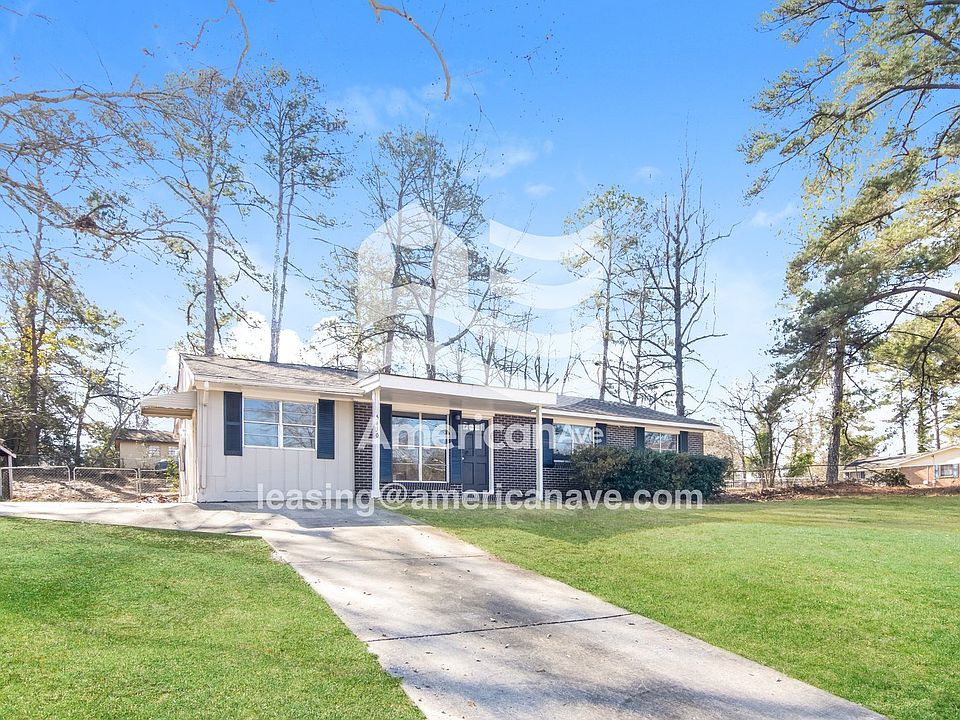 581534_001_front_view_2.jpg
