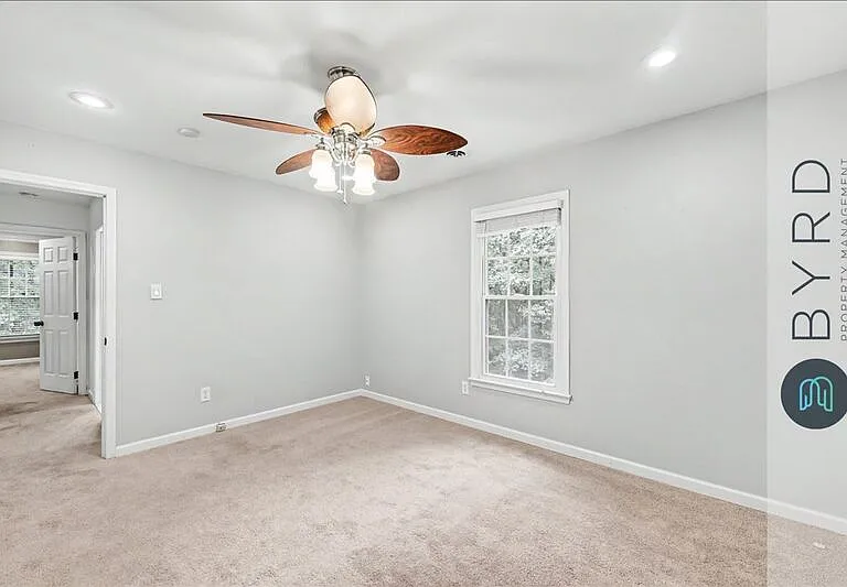 4743 Fordham Rd — Photo 32
