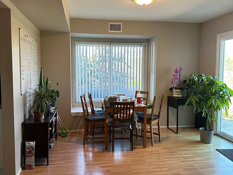 5135 Maynard St — Photo 6