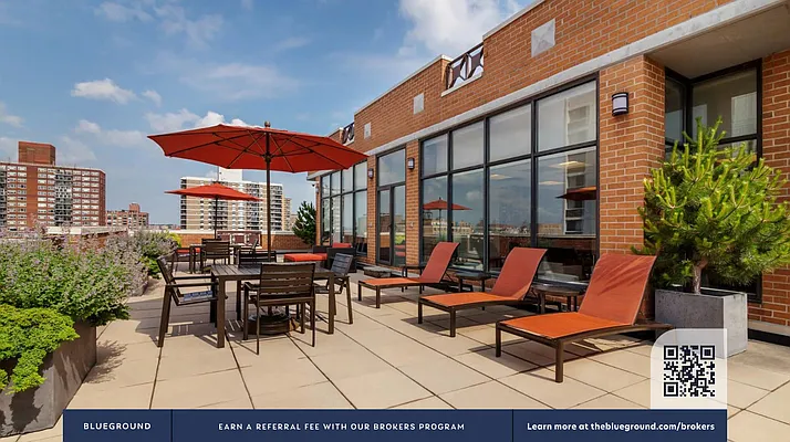 Rented by The Blueground | media 16