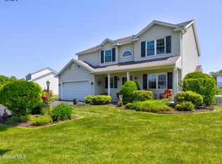 47 Copperfield Dr, Waterford, NY 12188