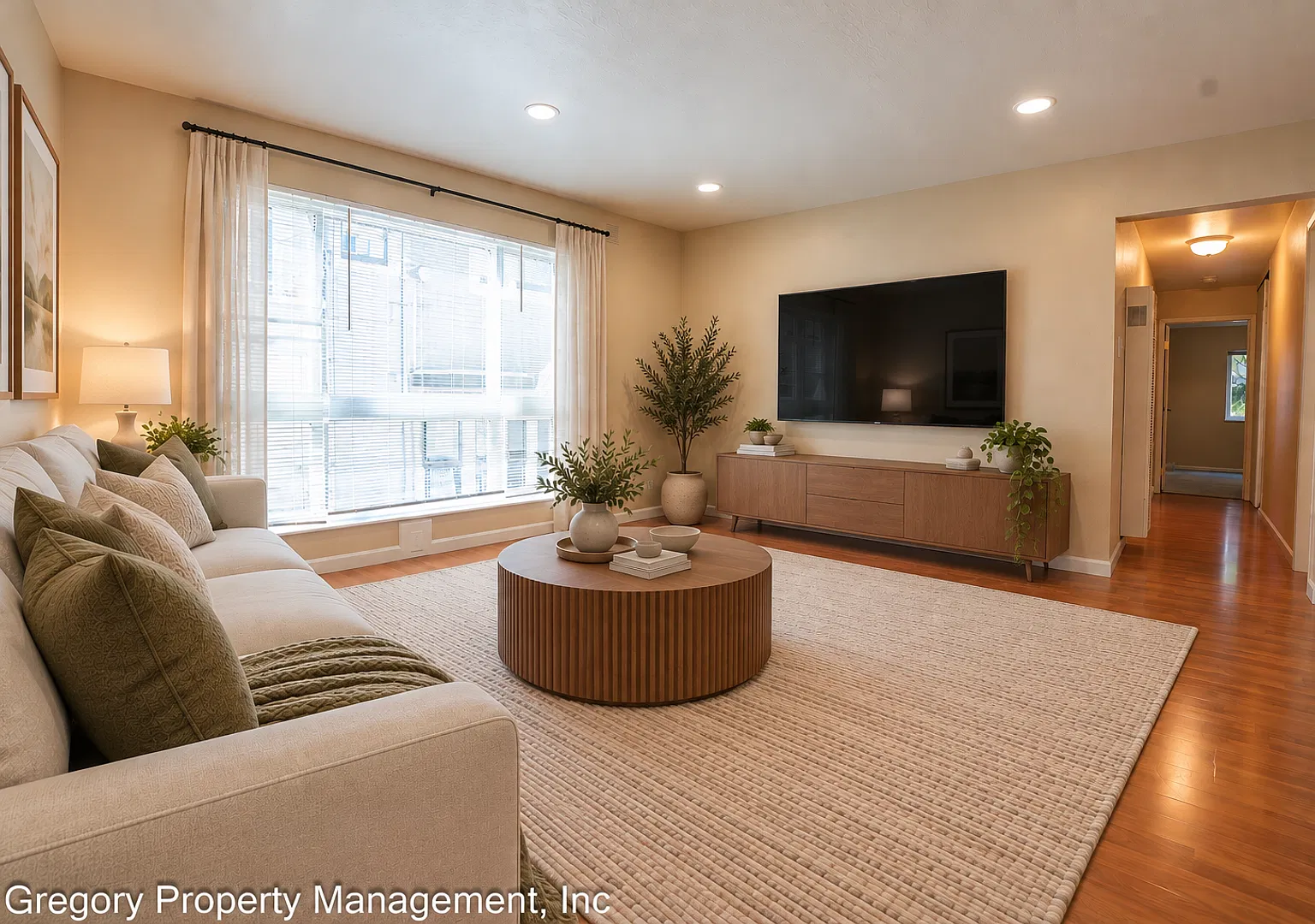1817 Central Ave — Photo 3