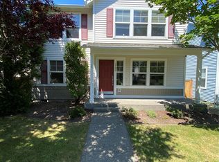 2700 Arnold St, Dupont, WA
