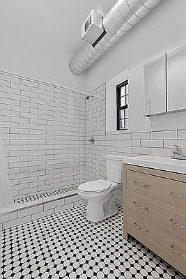 5th image of 282 W 127th St #5