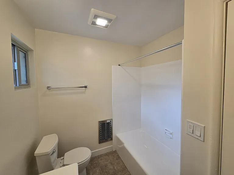 3340 Richland Dr #2 — Photo 13