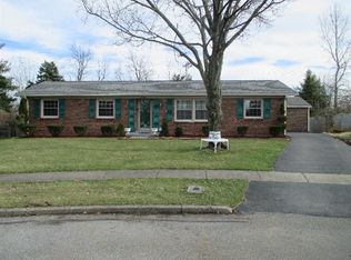 2216 Markham Ct, Lexington, KY 40504